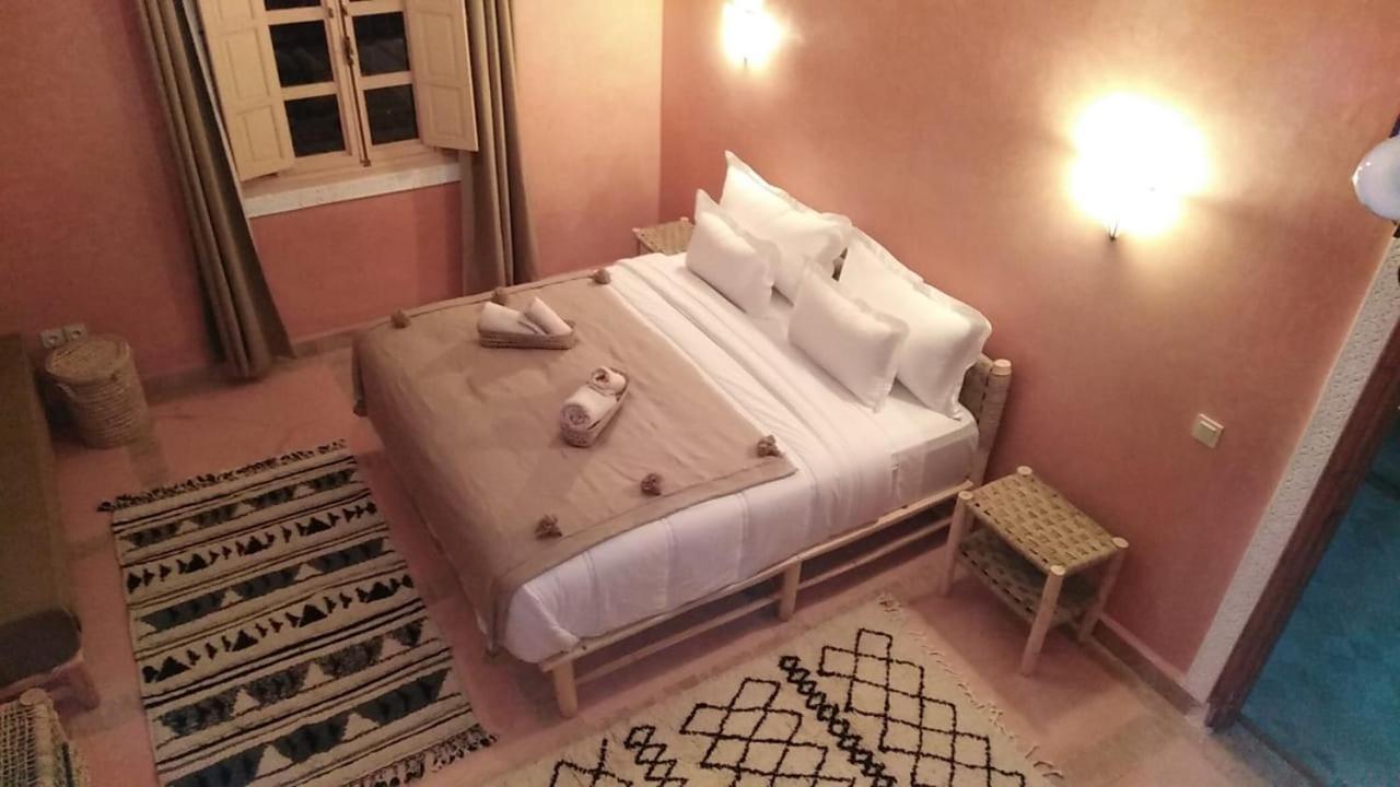 Dar Ajgal Bed & Breakfast Dourtane ภายนอก รูปภาพ
