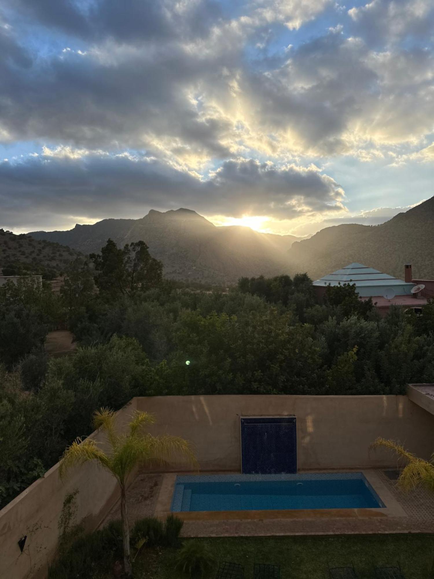 Dar Ajgal Bed & Breakfast Dourtane ภายนอก รูปภาพ